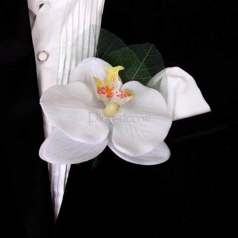 Бутоньерка Орхидея фаленопсис от  1