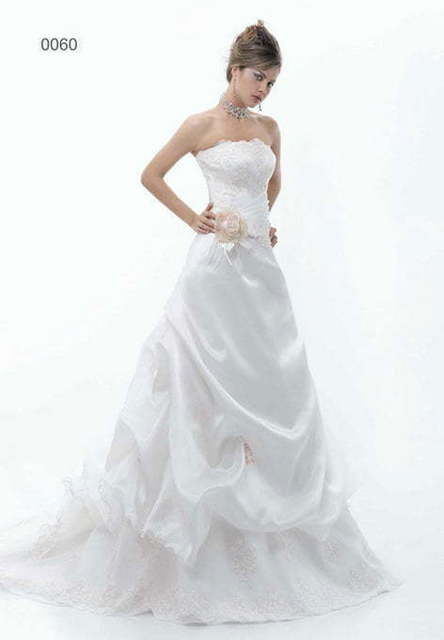Свадебное платье 9160. Силуэт А-силуэт. Цвет Белый / Молочный. Вид 1