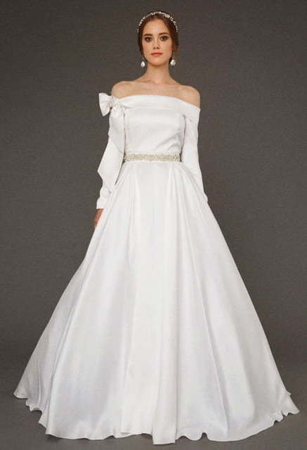 Свадебное платье Adelphi. Силуэт А-силуэт. Цвет Белый / Молочный, оттенки Зеленого. Вид 1