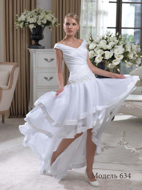 Свадебное платье 634. Силуэт А-силуэт. Цвет Белый / Молочный. Вид 1