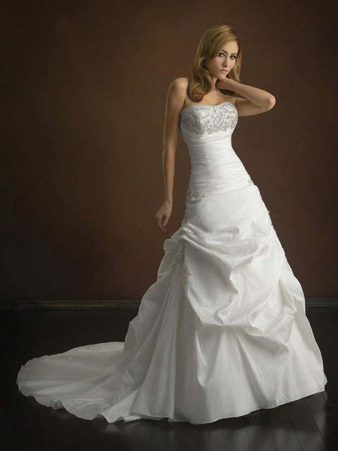 Свадебное платье 2362. Силуэт А-силуэт. Цвет Белый / Молочный. Вид 1