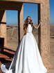 Свадебное платье Amira. Силуэт А-силуэт. Цвет Белый / Молочный. Вид 1
