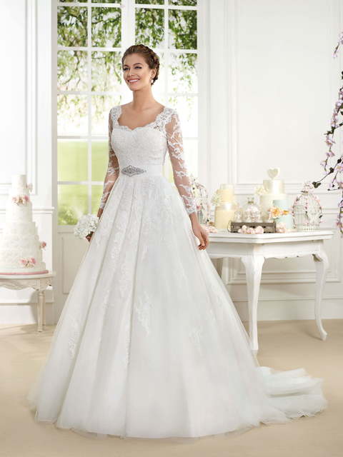 Свадебное платье 15 F07. Силуэт А-силуэт. Цвет Белый / Молочный. Вид 1