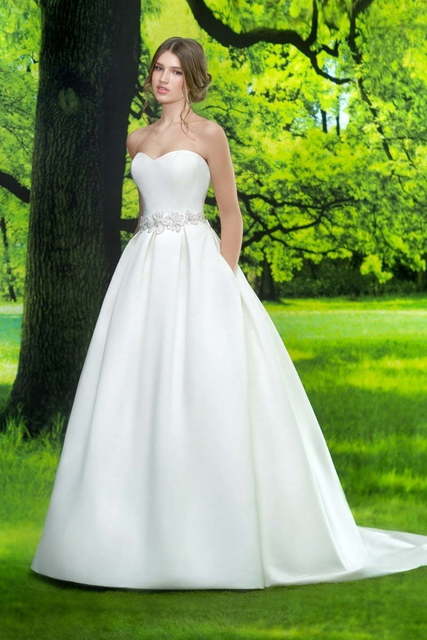 Свадебное платье Maghia. Силуэт А-силуэт. Цвет Белый / Молочный. Вид 1