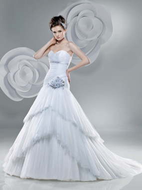 Свадебное платье 2206. Силуэт А-силуэт. Цвет Белый / Молочный. Вид 1