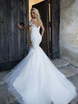 Свадебное платье Melanta. Силуэт Рыбка. Цвет Белый / Молочный. Вид 2