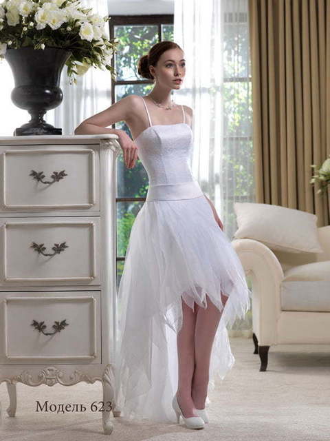 Свадебное платье 623. Силуэт Прямое. Цвет Белый / Молочный. Вид 1