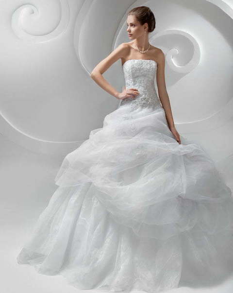 Свадебное платье 405. Силуэт Пышное. Цвет Белый / Молочный. Вид 1