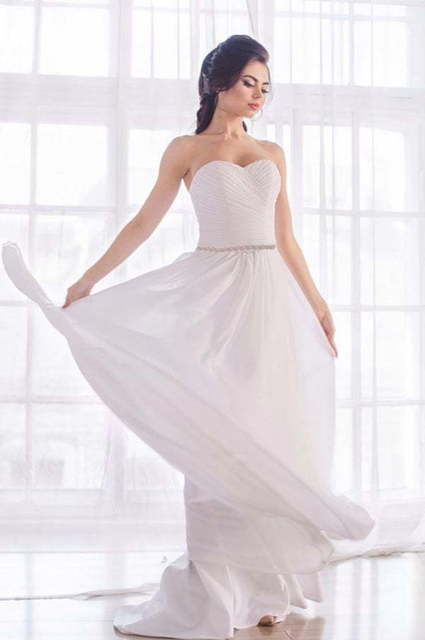 Свадебное платье Роза. Силуэт Прямое. Цвет Белый / Молочный. Вид 1