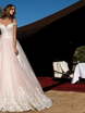 Свадебное платье Guvali. Силуэт Пышное. Цвет Белый / Молочный, оттенки Розового. Вид 1