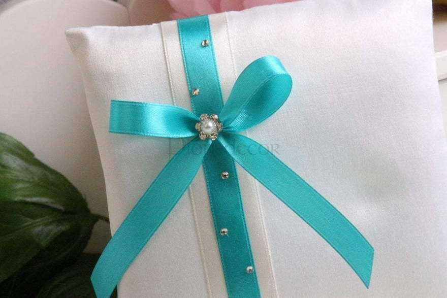 Подушечка Бирюзовый бант от  2