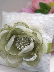 Подушечка для колец арт.131-4 от Свадебный салон Wedding Lily 1