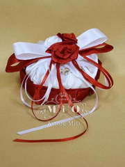 Подставка для колец Кармен от Свадебный салон Amore Mio 1