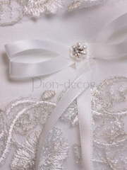 Подушка Айвори кружево от  2