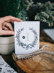 Лаурель - номер стола от Пригласи красиво 1