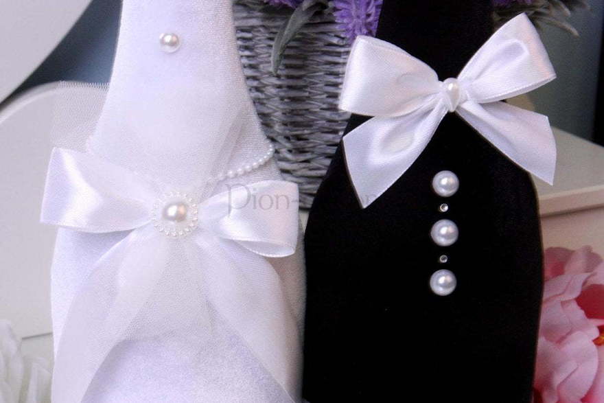 Бархатные чехольчики Love белые от  2