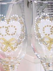 Бокалы с золотыми сердцами от  2