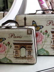 Сундучок Прованс в Париже от  1