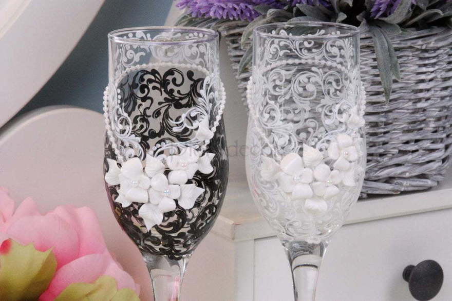 Бокалы Свадебная парочка с розами от  2