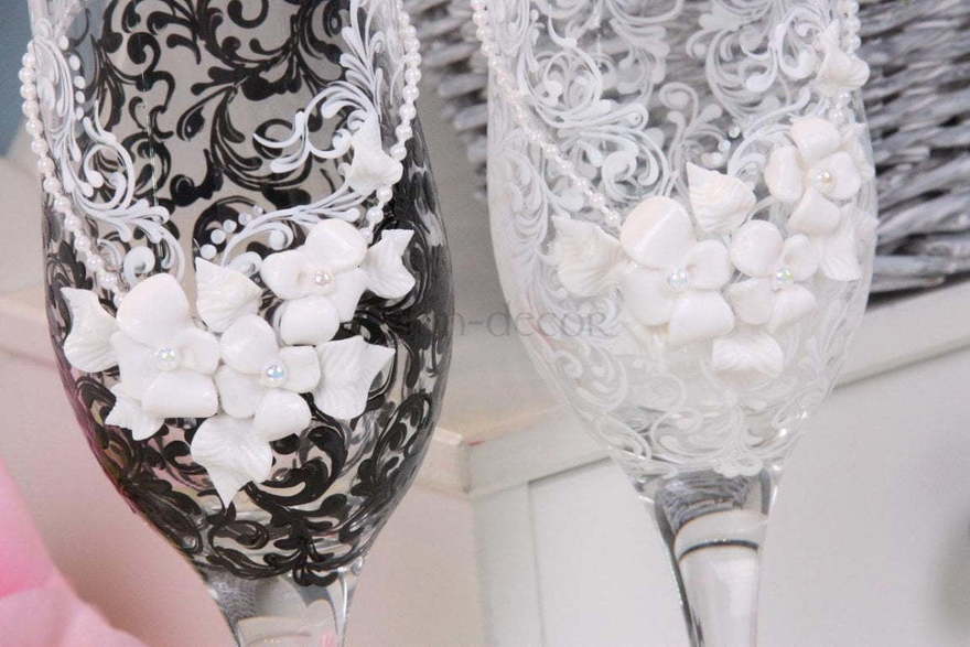 Бокалы Свадебная парочка с розами от  3