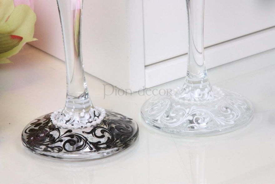 Бокалы Свадебная парочка с розами от  4