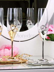 Бокалы на подносе от  1