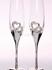 Бокалы на подносе от  2