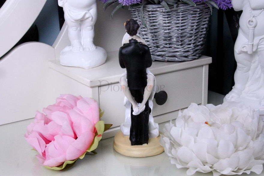 Фигурка Amore от  4