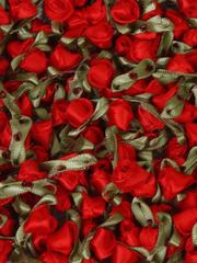 Алые розочки бутоны для декора от  1