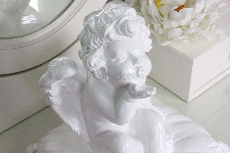 Ангел на подушке от  4