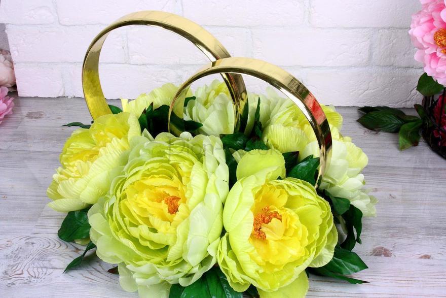 Кольца на свадебный автомобиль Лаймовые пионы от  3