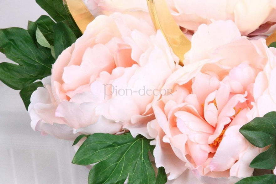 Пионы на авто Цвета пудры от  2