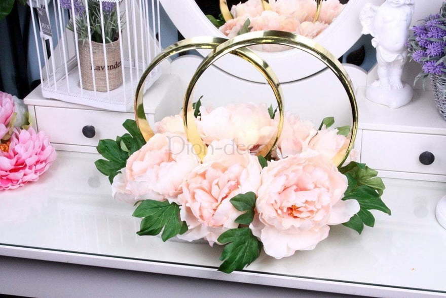 Пионы на авто Цвета пудры от  3