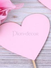 Розовые сердечки для фото от  2