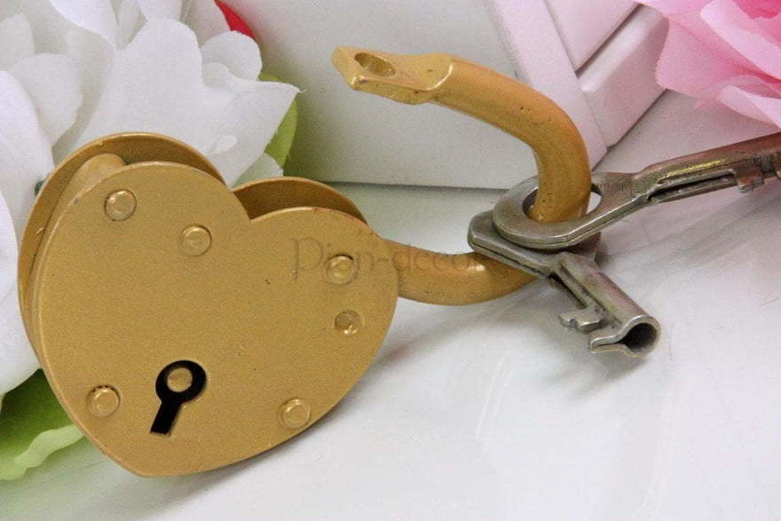 Маленький свадебный замочек - золото от  2