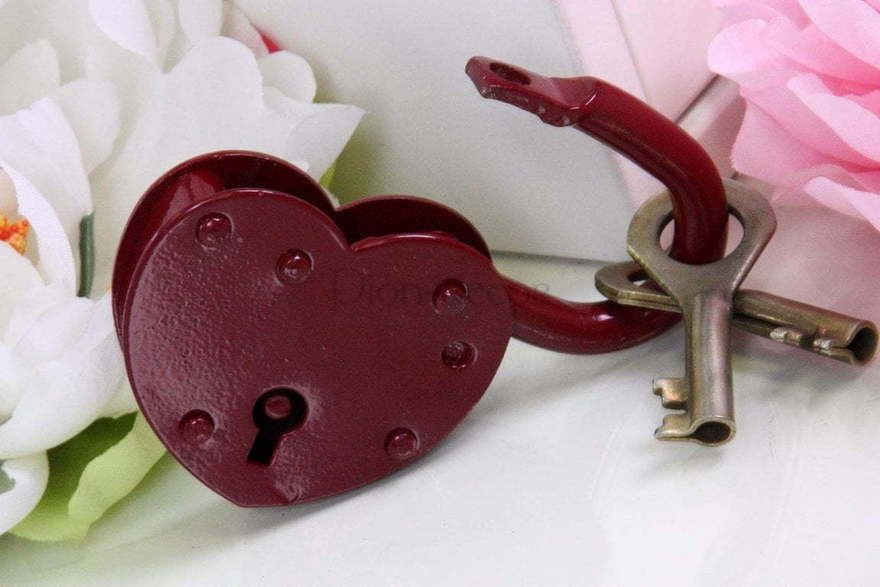 Маленький свадебный замочек - марсала от  2