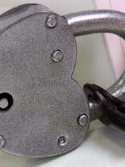 Большой замочек На мост - серебро от  2