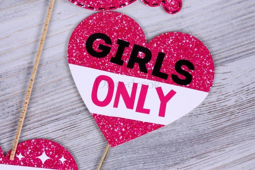 Фотобутафория для девичника Прощай девичья фамилия от  5