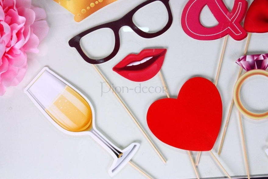 Фотобутафория набор И мы ... Счастиливы от  2