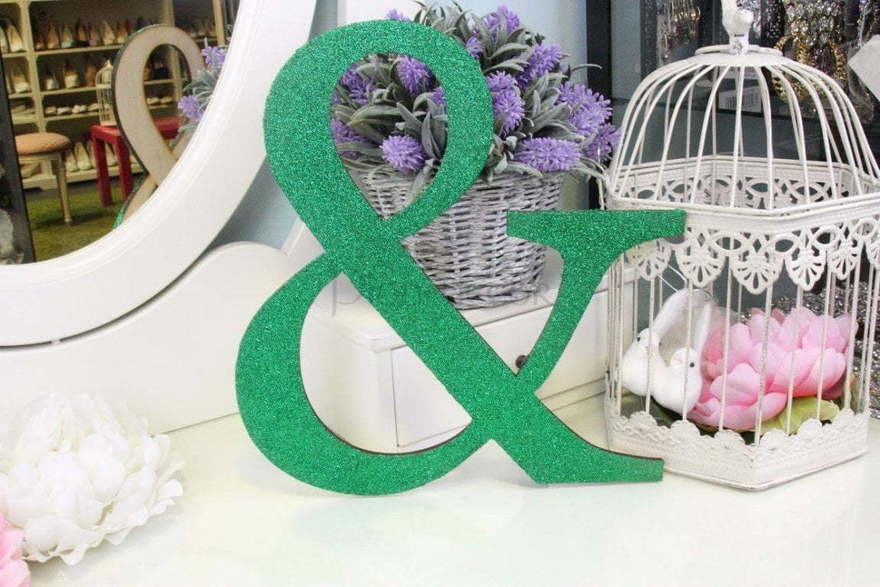 Знак & для фотосесии от  4