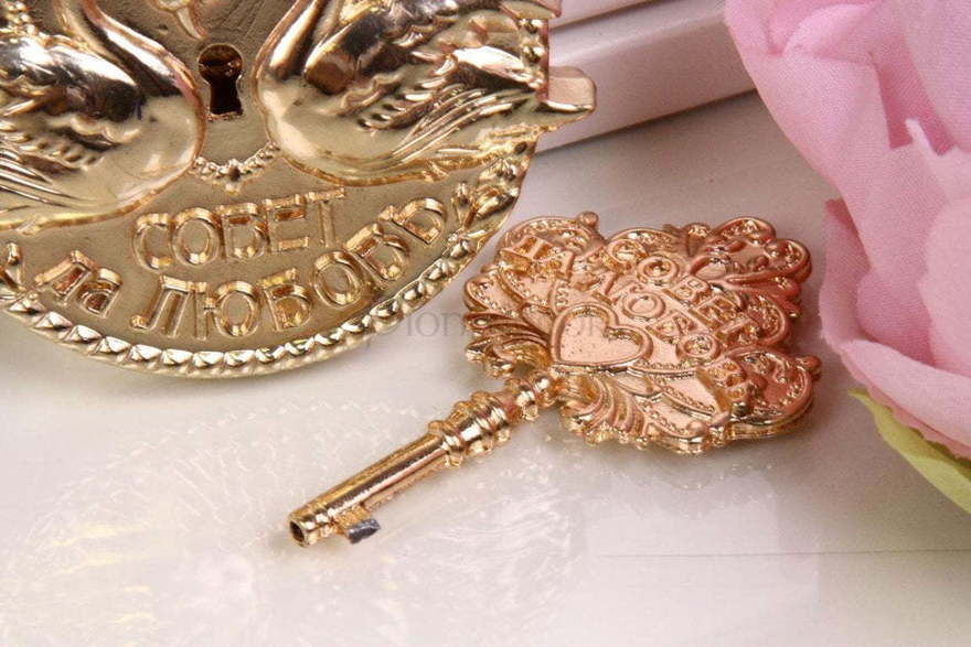 Замок Золотые лебеди от  2