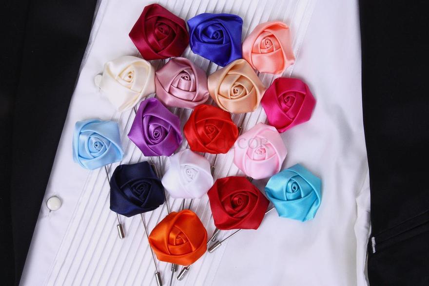 Бутоньерка для жениха Атласная розочка - красная от  3