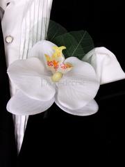 Бутоньерка Орхидея фаленопсис от  1