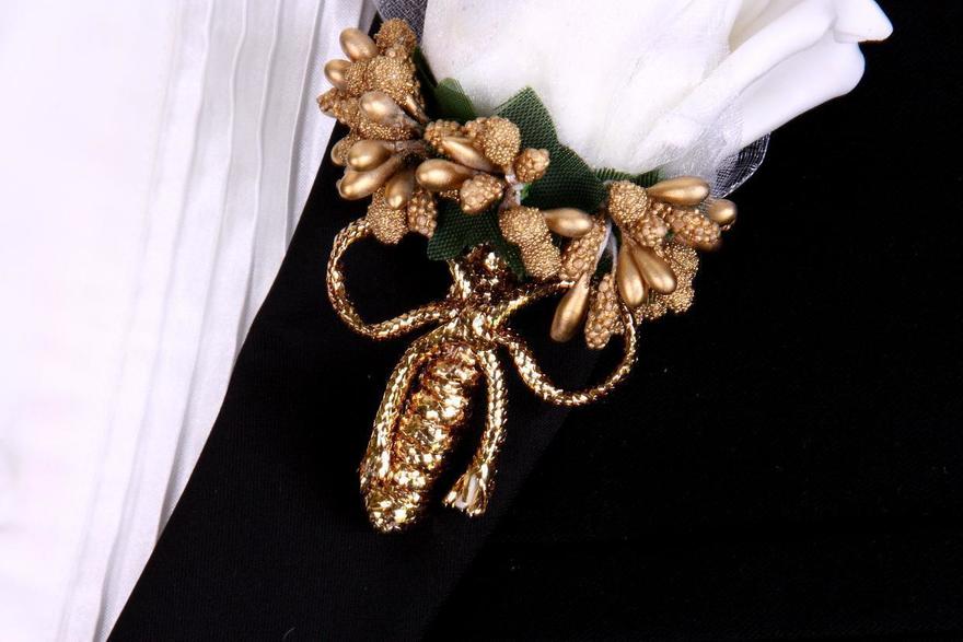 Бутоньерка для жениха Gold от  3