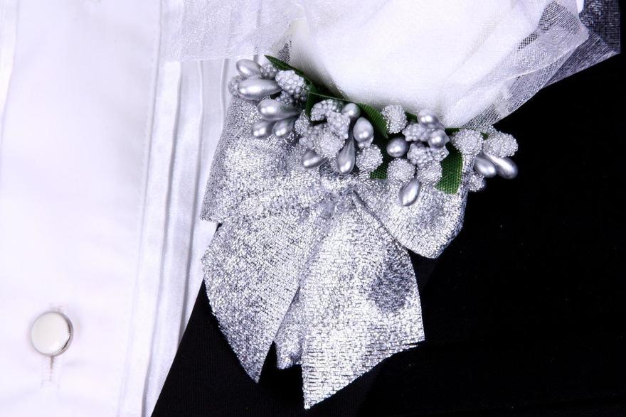 Бутоньерка для жениха Серебро от  2