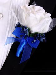 Бутоньерка для жениха Индиго от  2