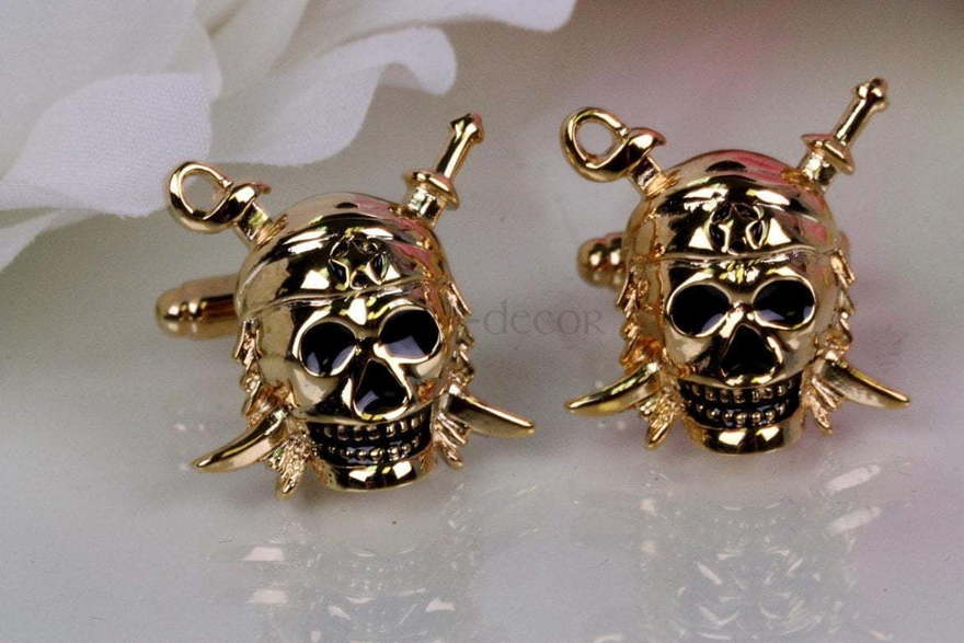 Запонки Черепа от  2
