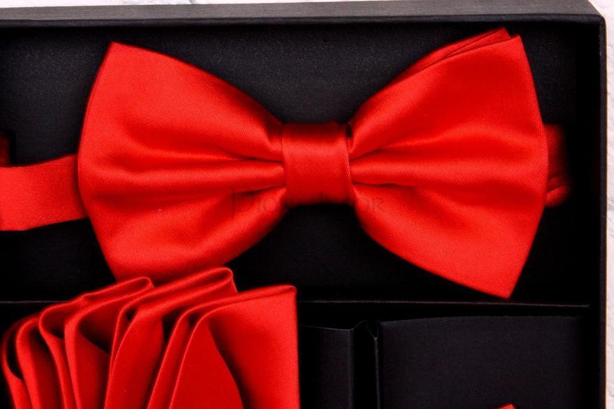 Комплект для жениха Groom алый от  3