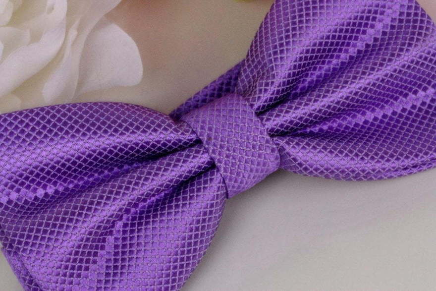 Лавандовая бабочка-галстук от  2