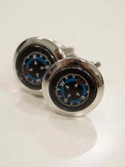 Запонки с компасом от Салон мужских костюмов Patrik Man 1